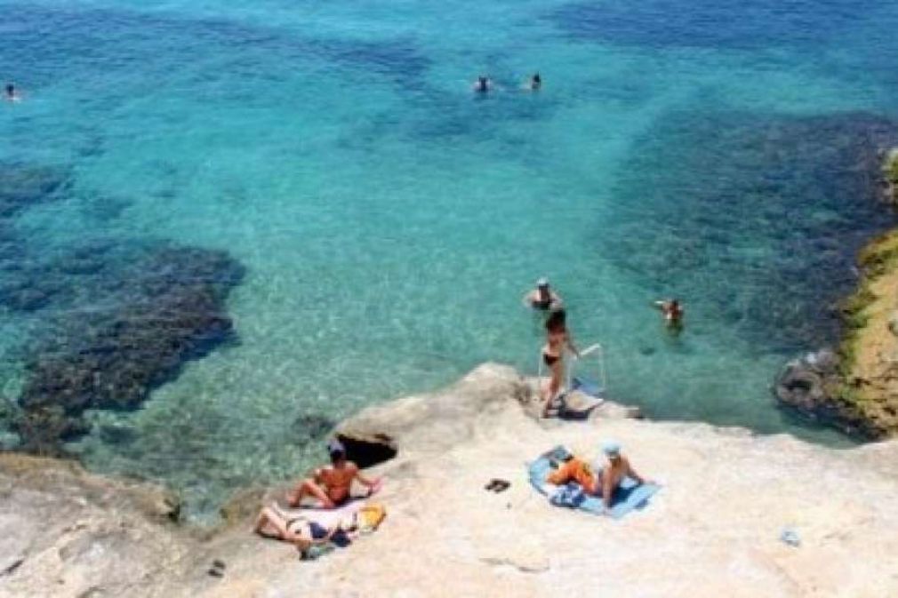&Delta;&eta;&mu;&omicron;&phi;&iota;&lambda;ή&sigmaf; &pi;&rho;&omicron;&omicron;&rho;&iota;&sigma;&mu;ό&sigmaf; &gamma;&iota;&alpha; &tau;&omicron;&upsilon;&sigmaf; &Alpha;&theta;&eta;&nu;&alpha;ί&omicron;&upsilon;&sigmaf; &eta; &Alpha;ί&gamma;&iota;&nu;&alpha;